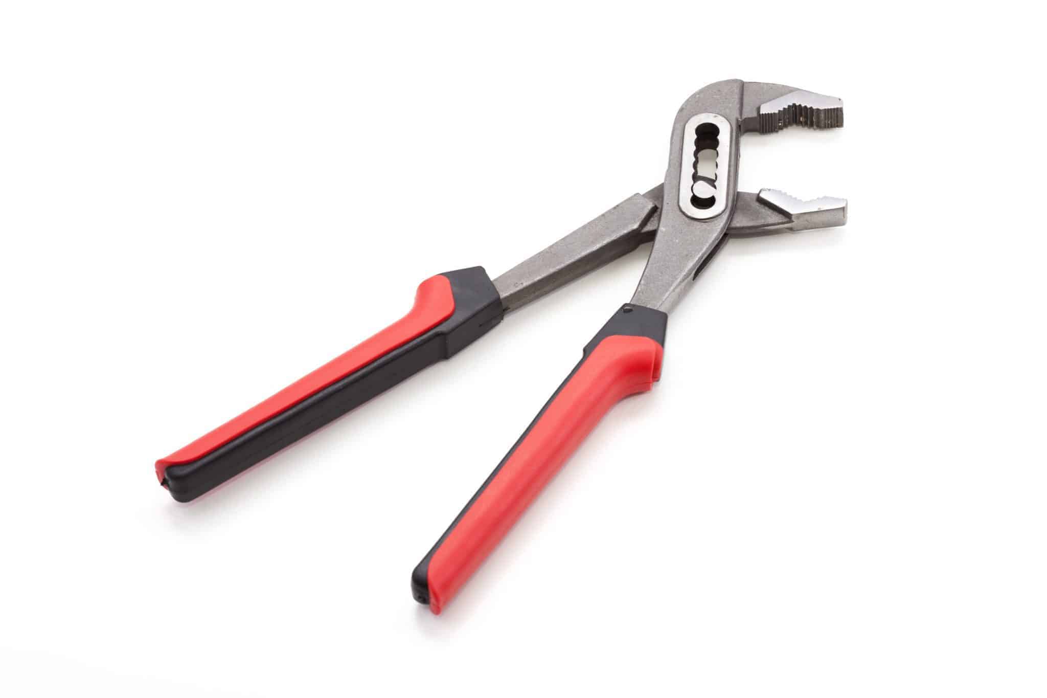 Bricoleur amateur : les outils indispensables à avoir
