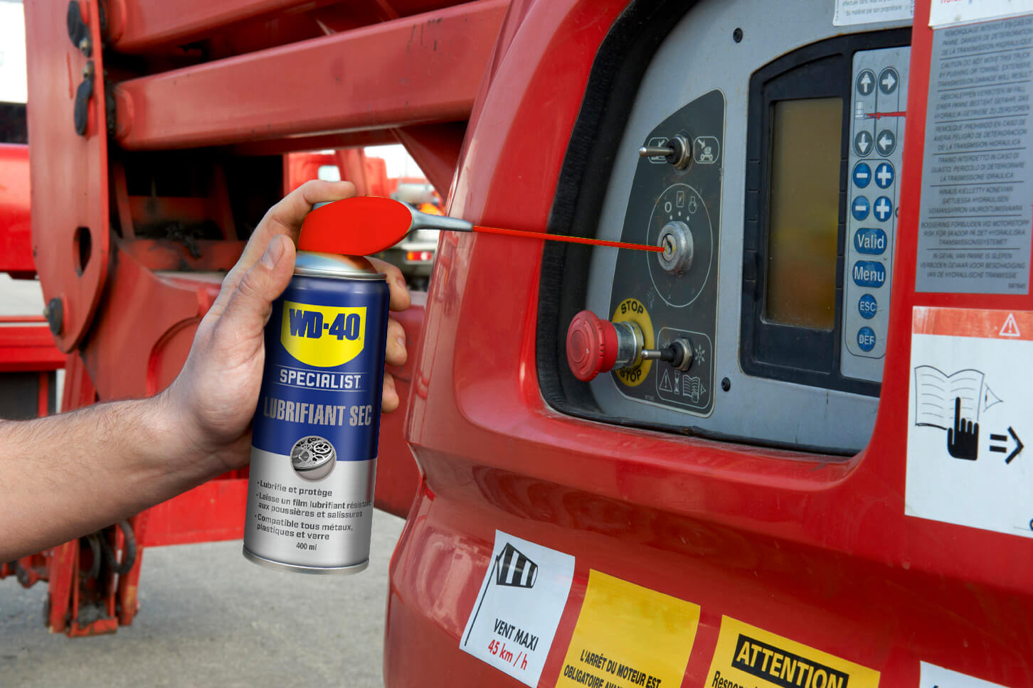 lubrifiant sec au ptfe wd 40 specialist 400 ml usage 01 retouche